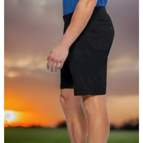 Under Armour Shorts Black HeatGear PGA Golf Tour Mens 34 New Fast Ship - Picture 2 of 10